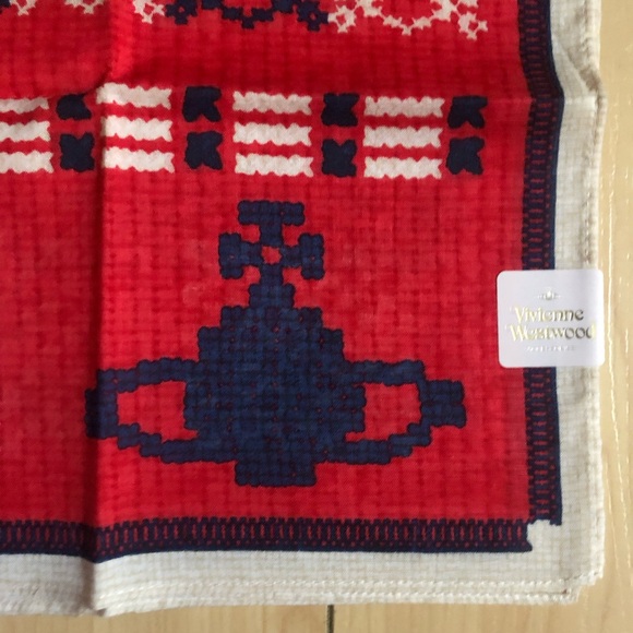 New Vivienne Westwood Handkerchief Scarf Bandana Orb Logo Retro Alphabet Red - Picture 3 of 3